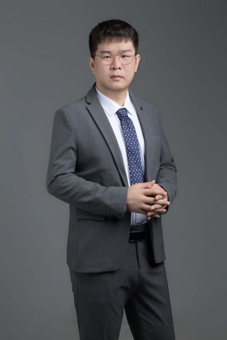 李晓伟
